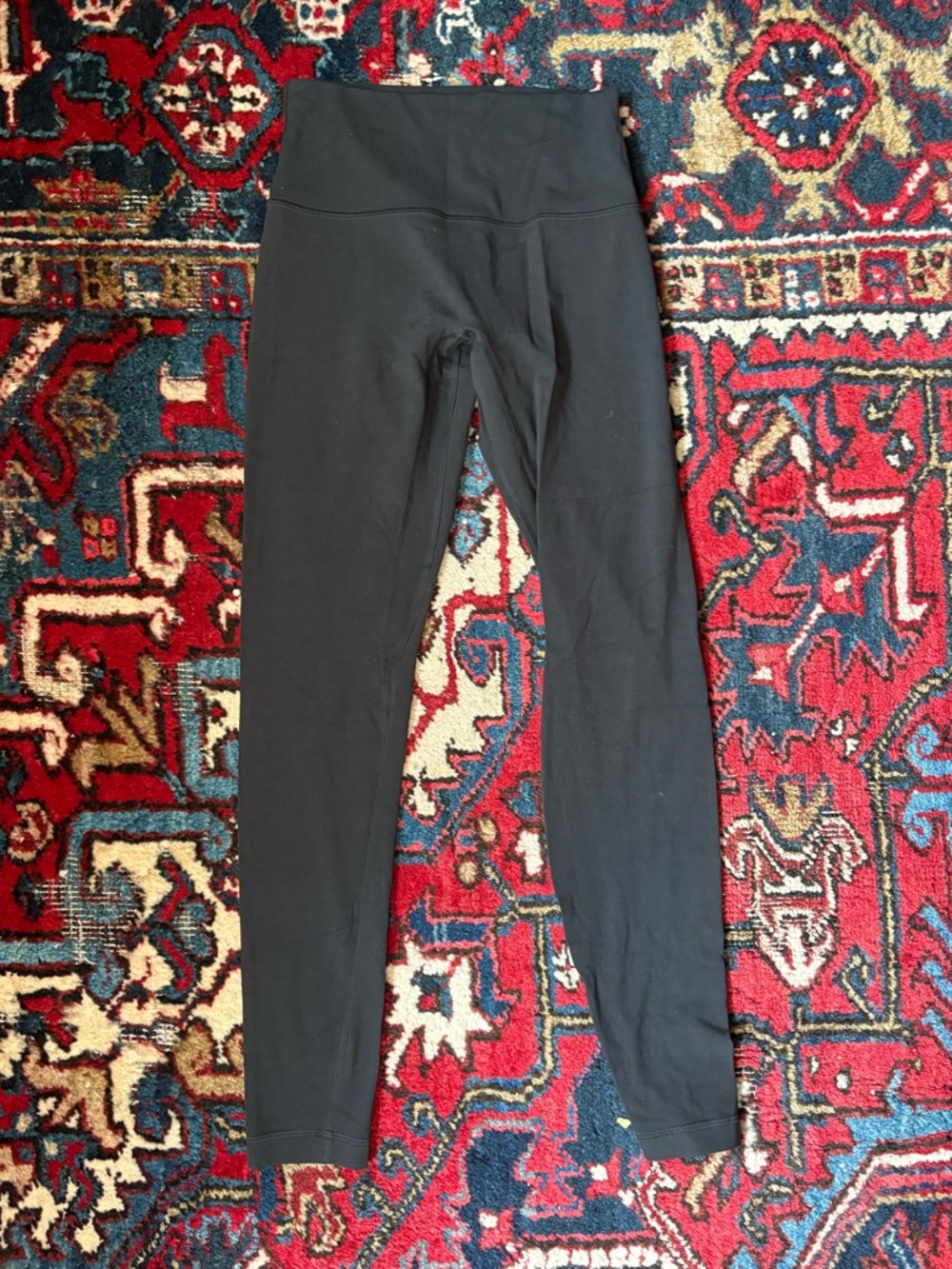 • Lululemon Align Leggings •